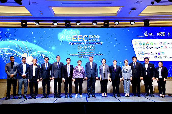 ทีเส็บ–อีอีซี ผนึกกำลังจัดงาน EEC EXPO 2025 ดึงรัฐ–เอกชน ชูศักยภาพโครงสร้างพื้นฐาน เทคโนโลยี ร่วมขับเคลื่อนเศรษฐกิจไทยสู่อนาคต