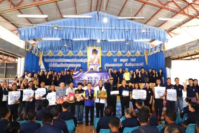 การท่าเรือฯ ยืนหยัดเคียงข้างประเทศไทย เดินหน้าส่งมอบแรงใจ-สิ่งของบรรเทาทุกข์สู่ทหารและประชาชนชายแดน จ.อุบลราชธานี