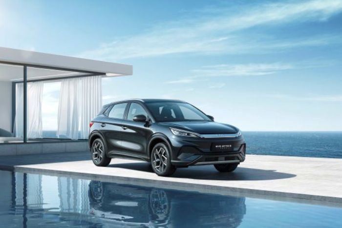 บีวายดี ประเทศไทย และ เรเว่ พร้อมดำเนินงานตามมาตรการ EV 3.0 ร่วมขับเคลื่อนอุตสาหกรรม การผลิตยานยนต์พลังงานใหม่ของไทย