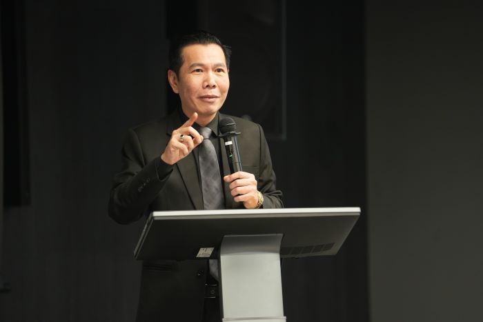 ผอ.ใหญ่ ดีป้า รับทบทวนตามข้อกังวลของกระทรวงดีอี พร้อมแจงกระบวนการสรรหาดำเนินการถูกต้องตามกฎหมาย